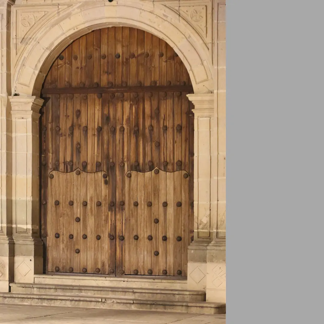 Close view of the wooden vintage door